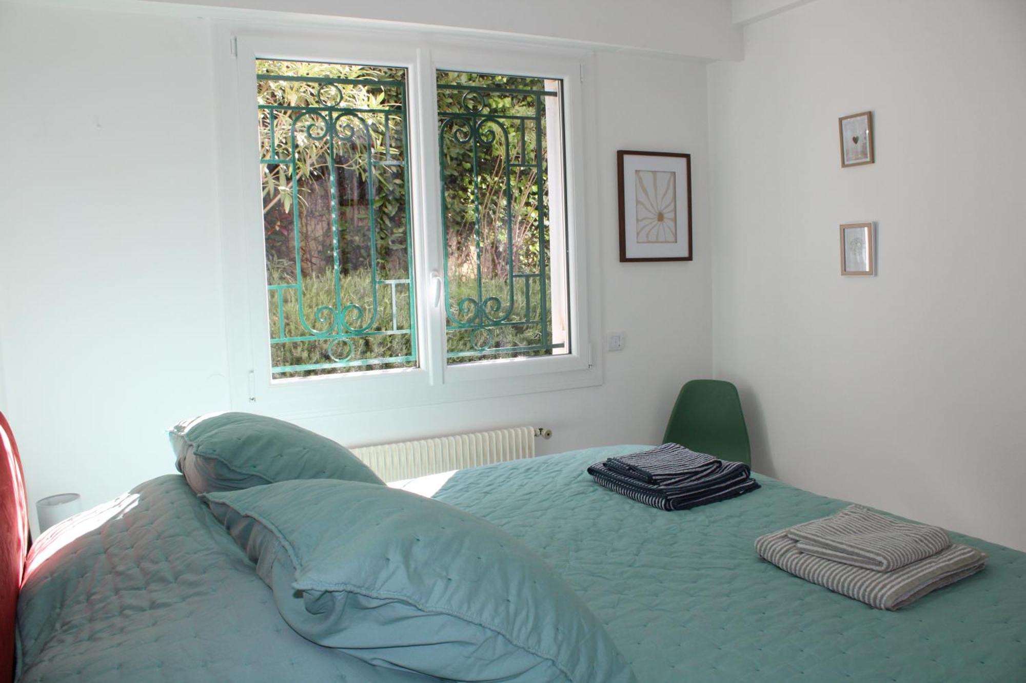Rez De Jardin De 65M2 Dans Villa A Nizza Exterior foto